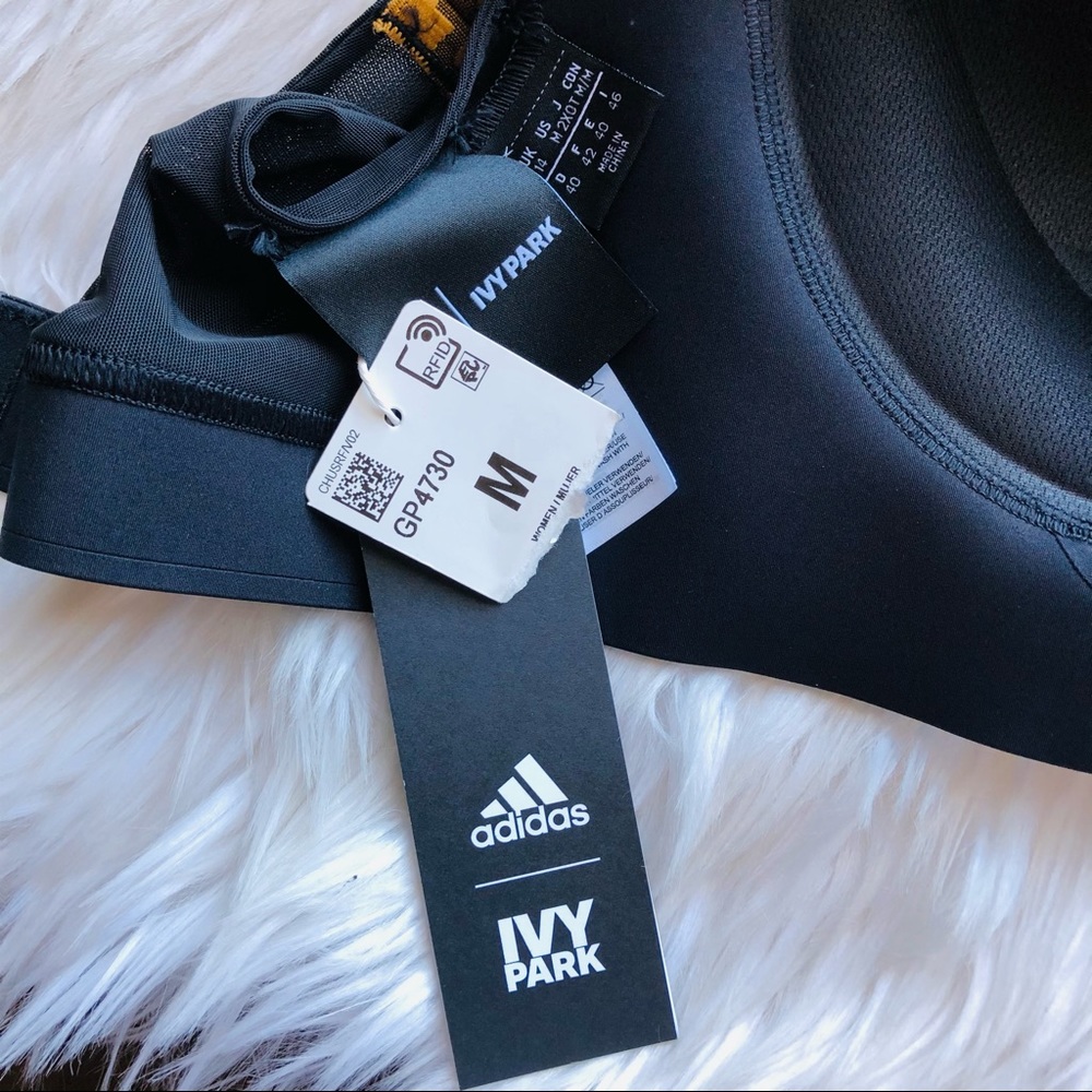 Adidas x Ivy Park // Cutout Sports Bra - Picture 12 of 13
